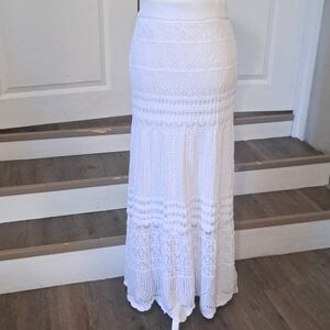 Chouyatou Stretched high Waist Crochet Flowy Patterned Lace Maxi Skirt Large NWT